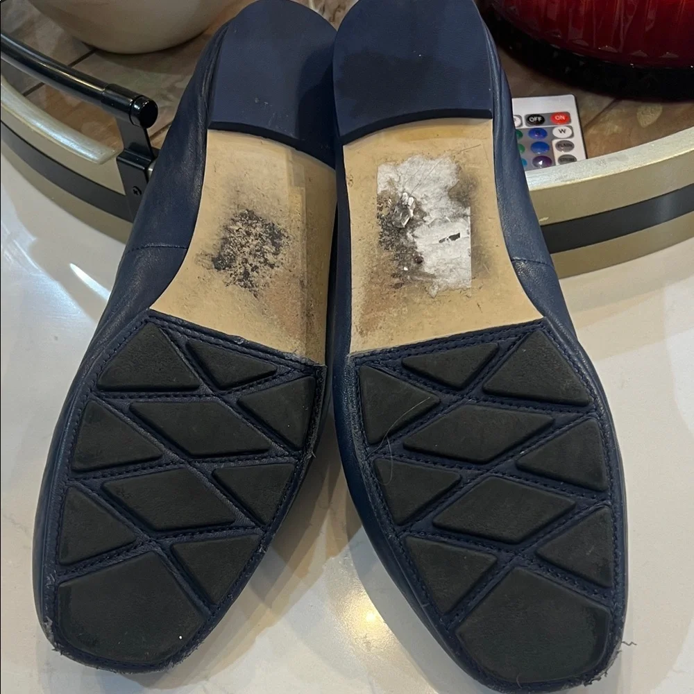 Tory Burch Navy Blue Flats with Gold Accents - Picture 4 of 5